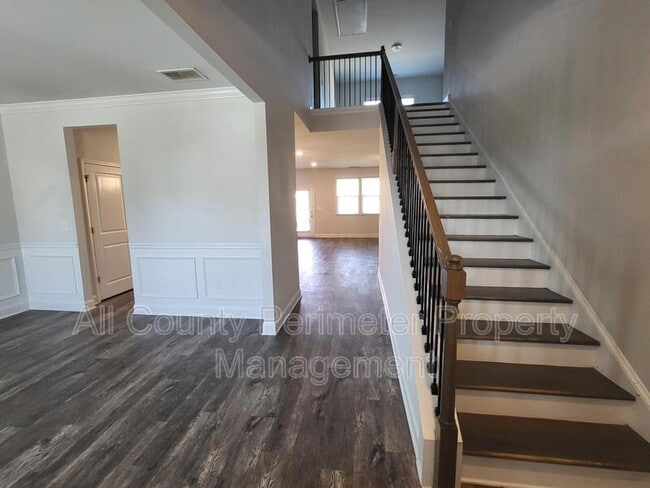 Building Photo - 3328 Fall Branch Ln