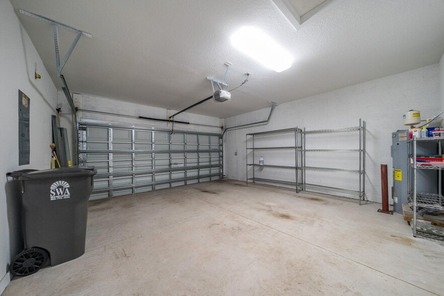 Building Photo - 6089 Wildfire Way