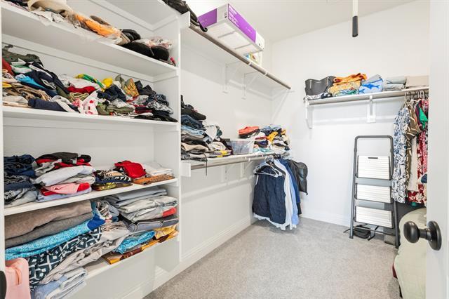 Building Photo - 2532 Campden Mews