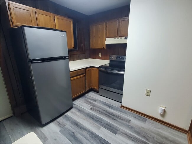 Building Photo - 229 Wilkinson Rd