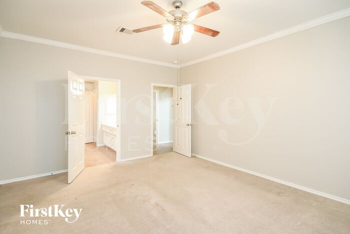 Building Photo - 7407 Pony Creek