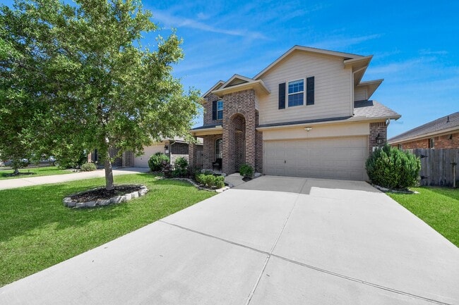 Building Photo - 8111 Fairfield Mnr Wy