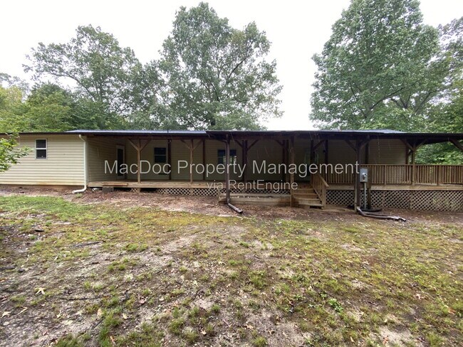 Building Photo - 2036 Mt Olive Rd