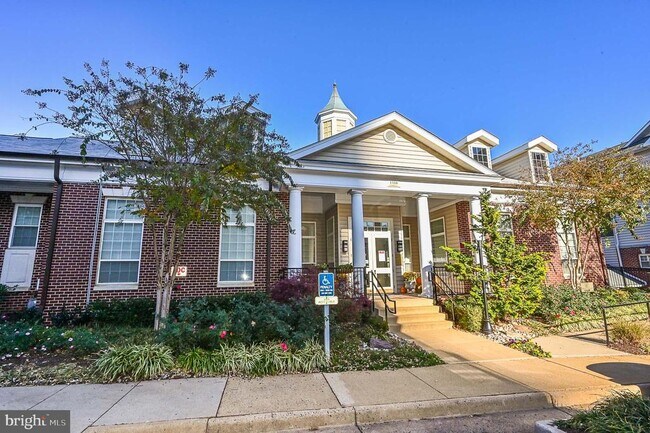 Building Photo - 1570 Spring Gate Dr.