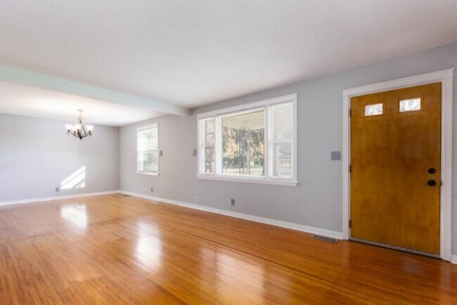 Building Photo - Coming soon. Home for rent Glencliff/Woodb...