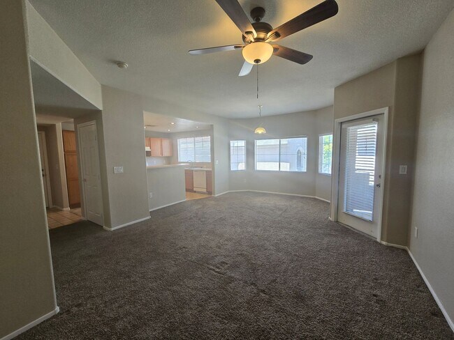 Building Photo - 9330 W Maule Ave