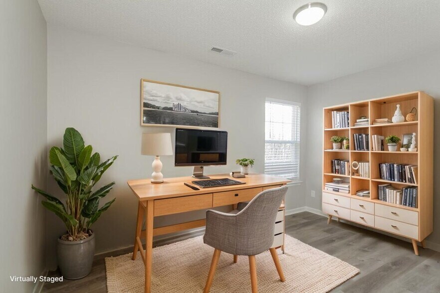 Building Photo - 10524 Pickerel Ln