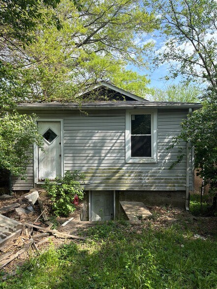 Building Photo - 5619 Janet Ave