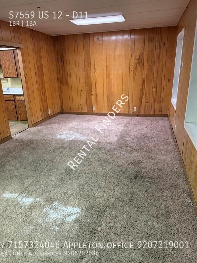 Building Photo - S7559 US-12