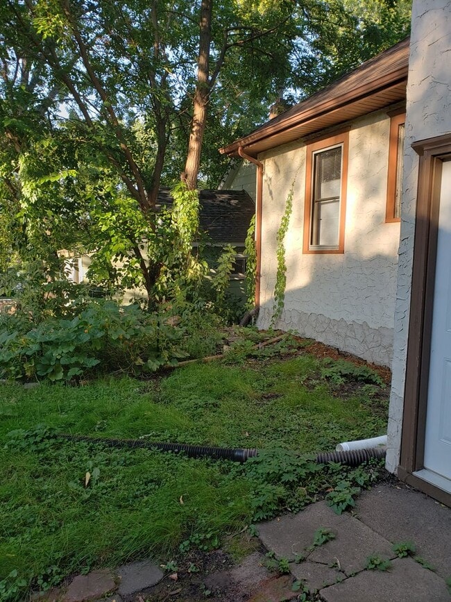 Primary Photo - Beautiful 3 bedroom