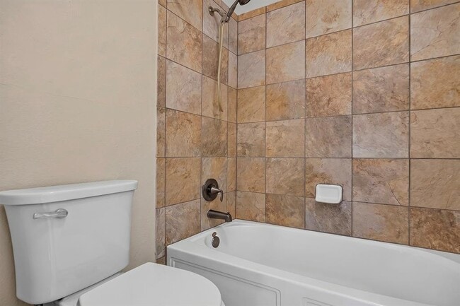 Building Photo - 4601 Chestnut Meadows Bend