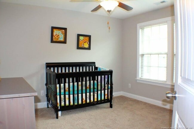 Building Photo - 1437 Vergeland Dr