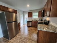 Building Photo - 109 2nd St
