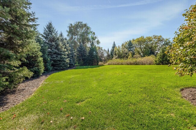 Building Photo - 7040 Royal Villa Ct