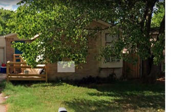 Building Photo - 123 Woodhill St