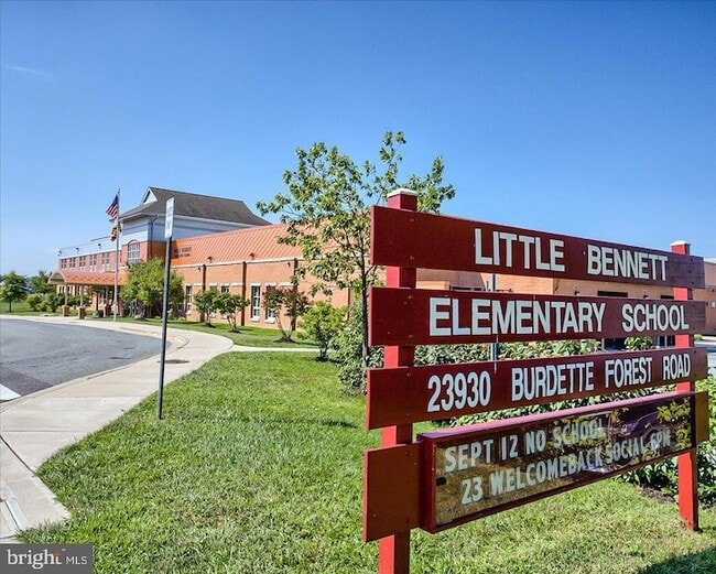 Building Photo - 22739 Tate St