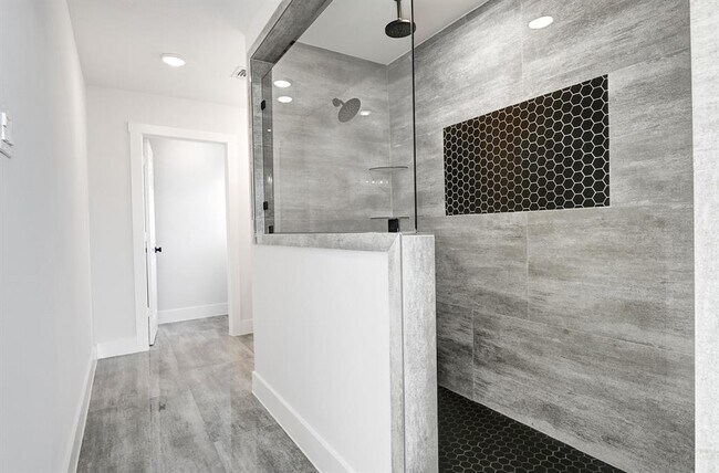 Building Photo - 4606 Pine Meadow Dr