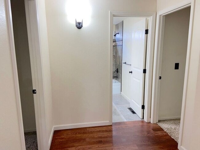 Building Photo - Sparks Single Story Home - 4 Bedrooms (Reed HS, Mendive MS, Whitehead ES)