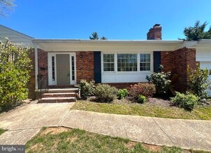 Building Photo - 1201 Allendale Rd