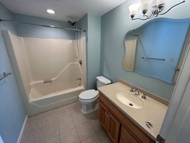 Building Photo - 14 Stony Brook Ln