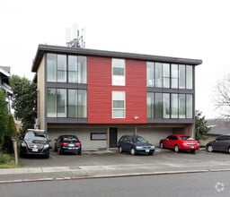Building Photo - Madlyn Apartments