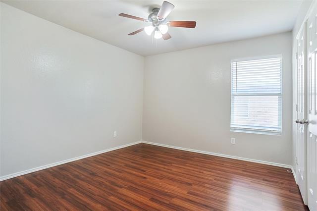 Building Photo - 813 Crystal Dr
