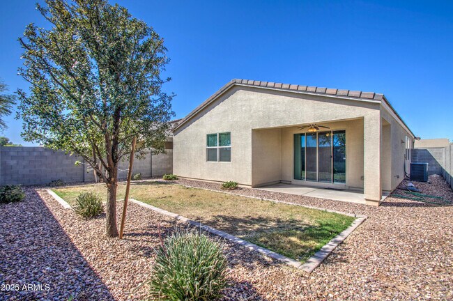 Building Photo - 36217 N Urika Dr