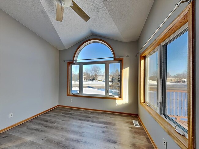 Building Photo - 1909 135th Ave NW