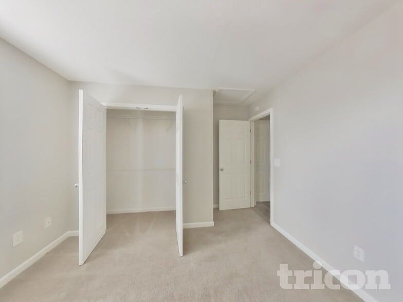 Building Photo - 225 Lossie Ln