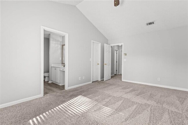 Building Photo - 2979 Sentinel Cir