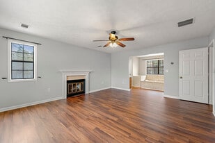 Building Photo - 249 Tony Trl SE