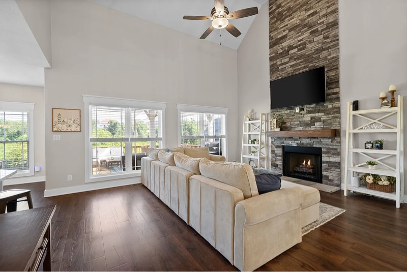 Building Photo - 325 Piedmont Pl