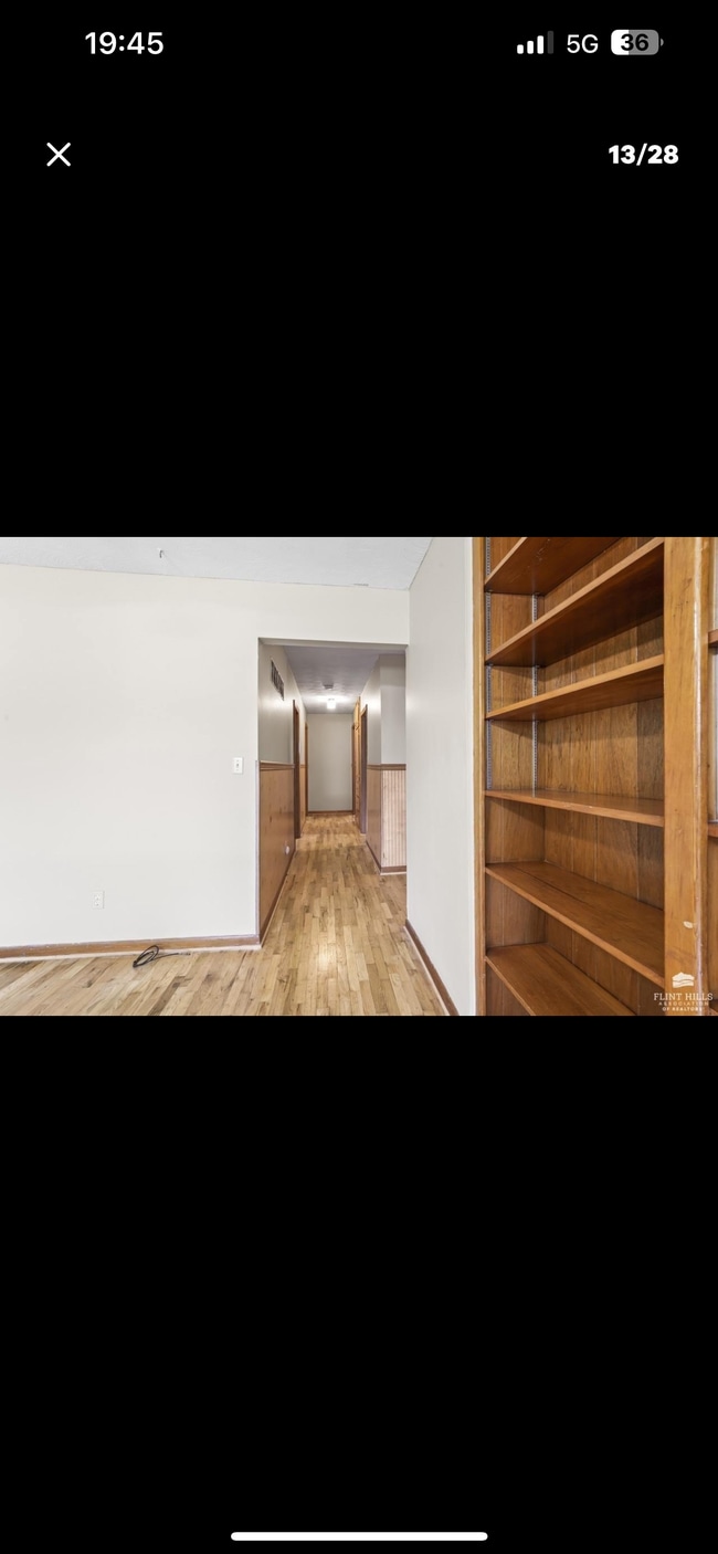 Building Photo - 1009 Wainwright St