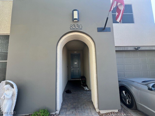 Building Photo - 8330 Carabiner Ct