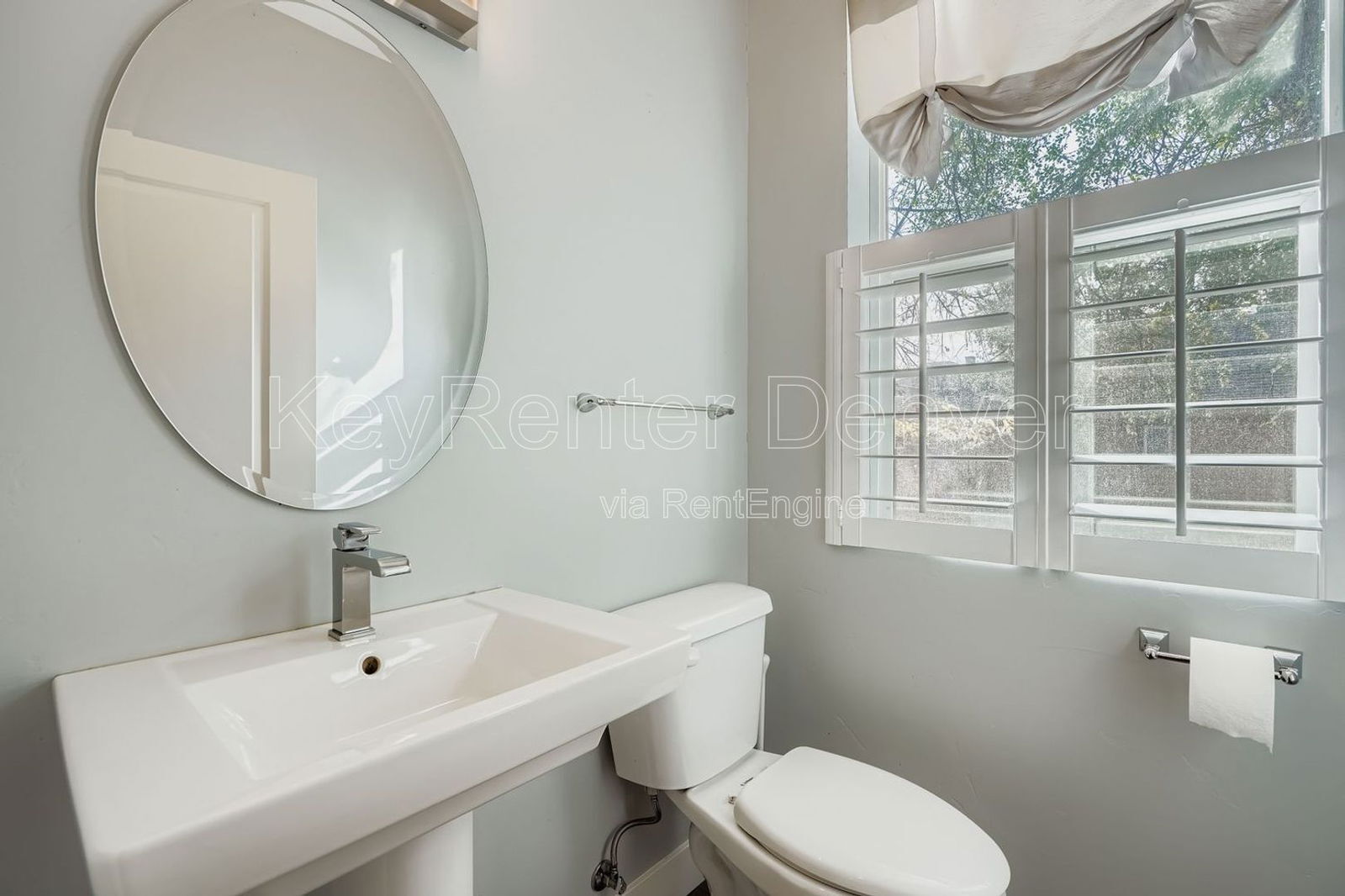 Building Photo - 2474 Eaton St