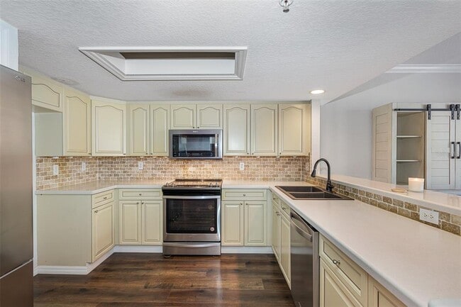 Building Photo - 1381 Curlew Rd