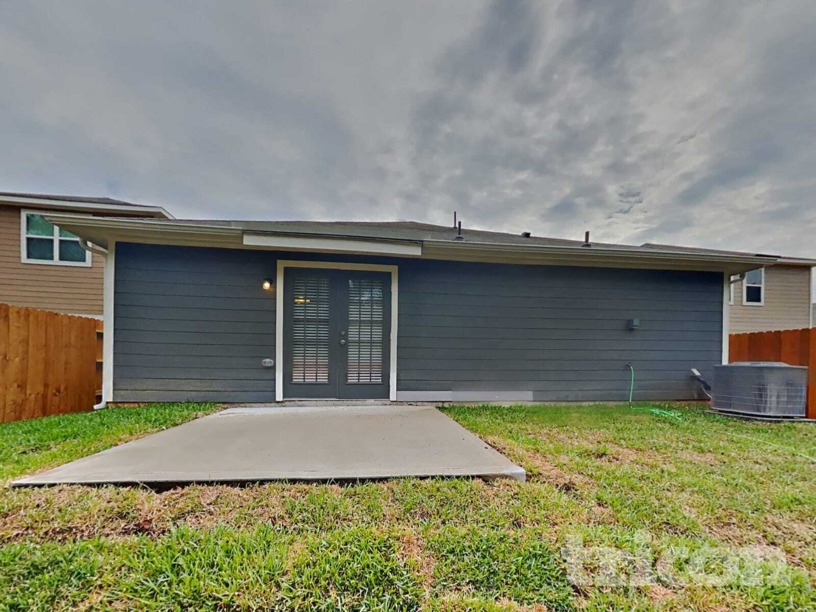 Building Photo - 23048 Shakespeare Dr