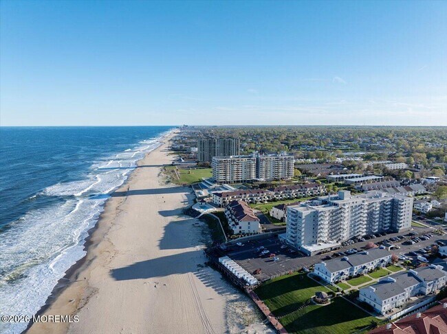 Building Photo - 675 Ocean Ave N