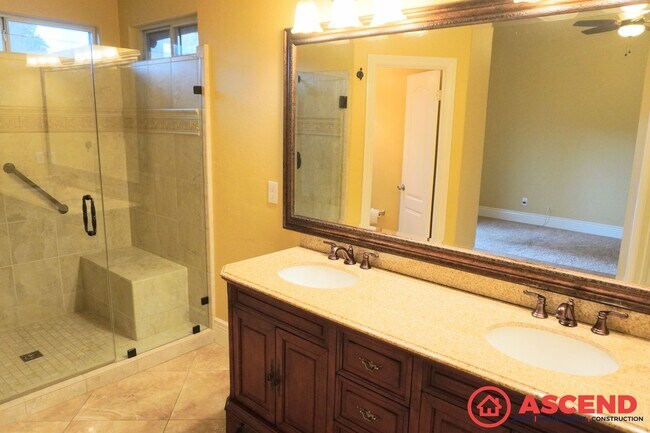 Building Photo - Beautiful Home Located in Rosedale!