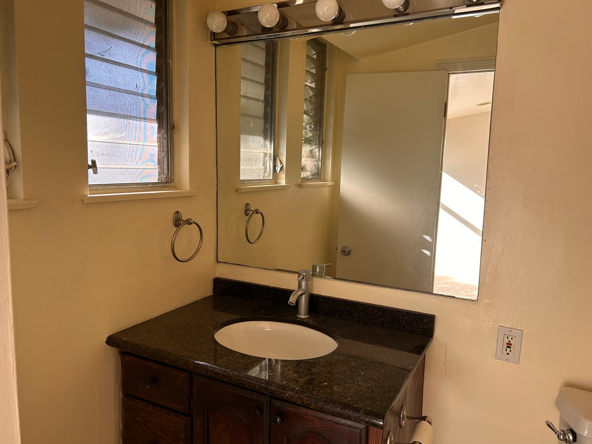 Building Photo - 22839 Epsilon St