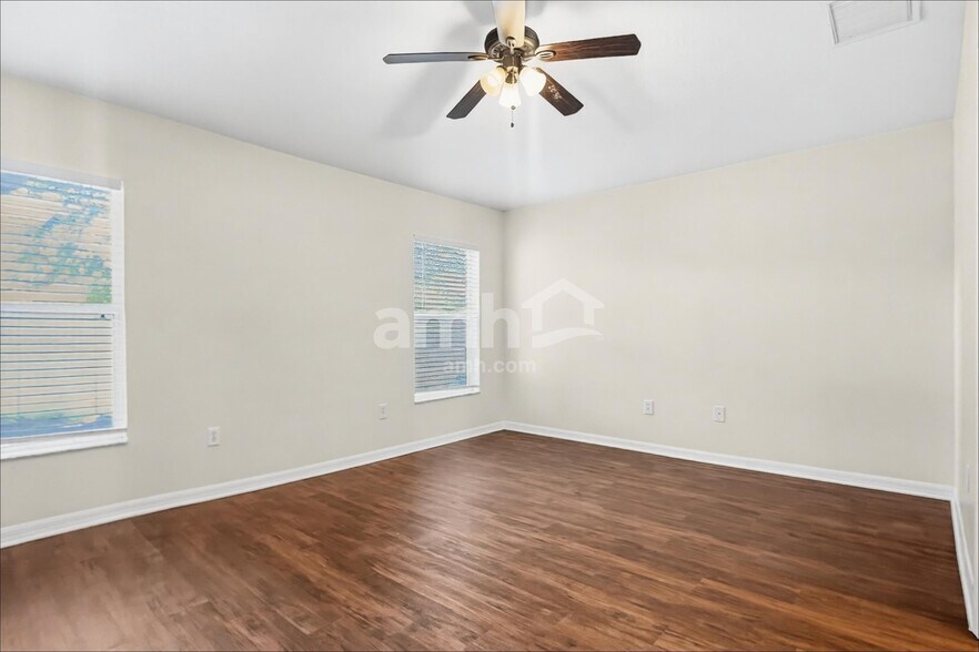 Building Photo - 18534 Kentisbury Ct