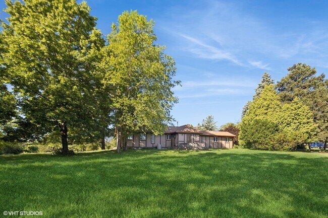 Building Photo - 2897 87th St