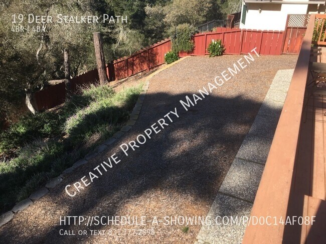 Building Photo - 4 Bedroom House in Monterey, CA 93940