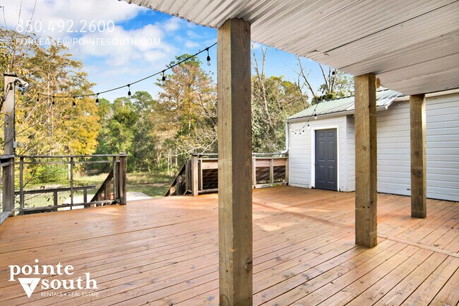 Building Photo - 18870 Highland Dr