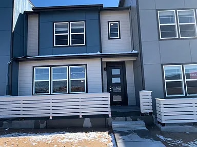 Primary Photo - 1551 Spring Water Pt