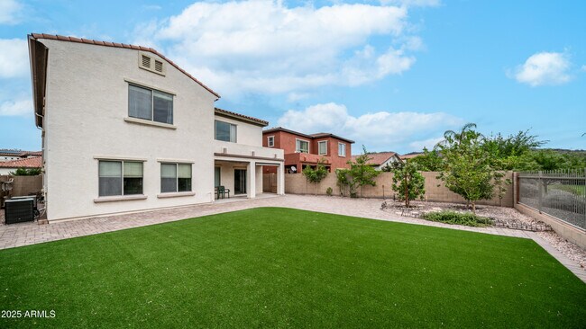 Building Photo - 5131 W El Cortez Trail