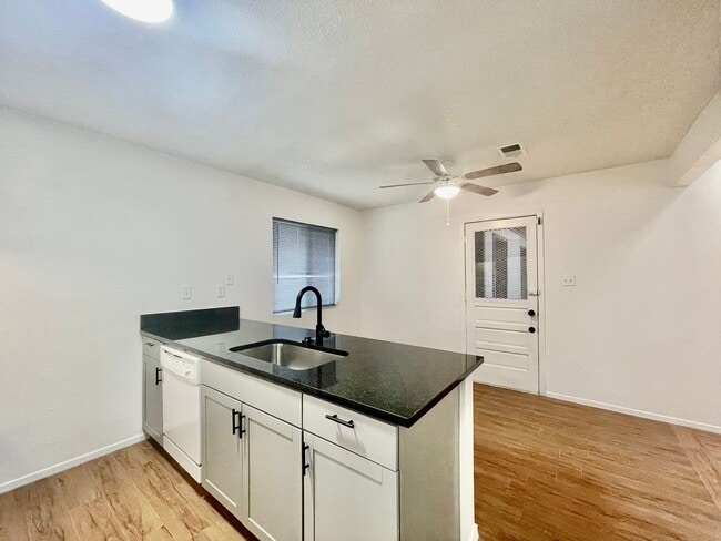 Building Photo - Immaculately Improved 2 Bedroom / 1 Bathroom Duplex & Immediately Available! - 50% Off One Full M...
