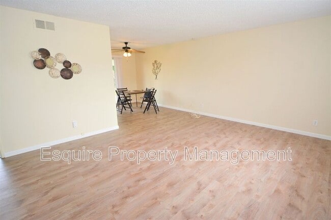 Building Photo - 609 Marsh Rondo