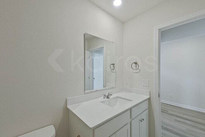 Building Photo - 129 Overstreet Way