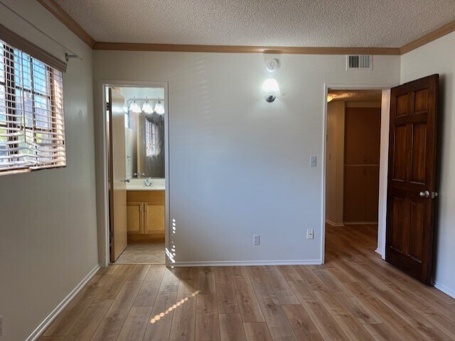Building Photo - 2501 Ocean Ave